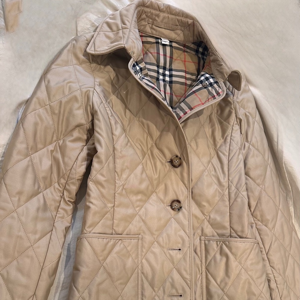 Women Burberry Quilted